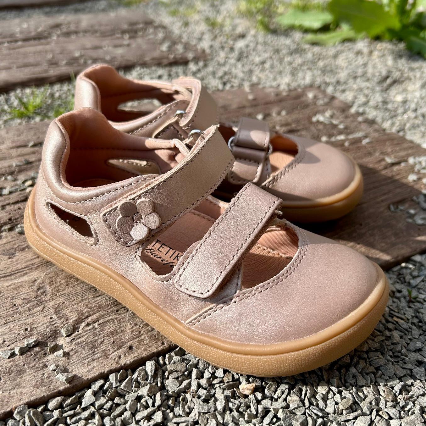 Protetika NERY pearl pink vel.24